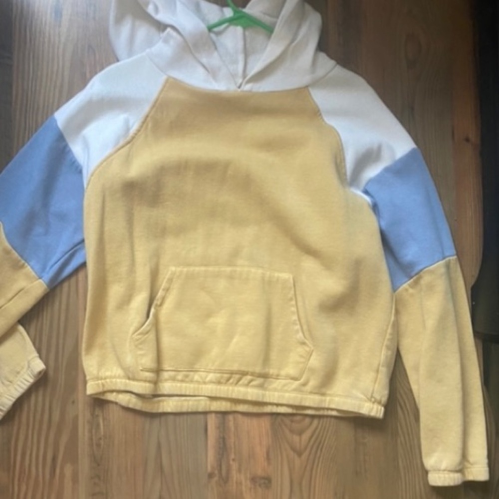 Womens crop sweat shirt